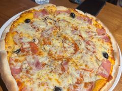 -JINNS锦时 steak&pizza(浸信会礼拜堂旧址店)