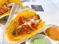 墨西哥烤鸡肉沙拉和玉米脆饼-Deer Park鹿园西餐(仁恒置地广场店)