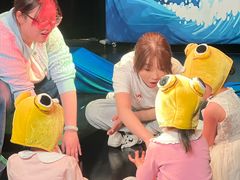 -猴有戏教育戏剧·音乐剧·主持口才·演讲朗诵辩论(环球港华师大校区)