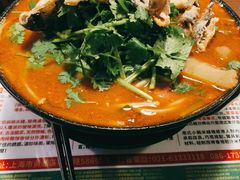 咔吱鱼皮-肥汁米蘭香港米线(宁波路总店)