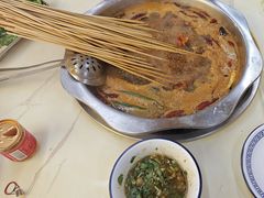 -李记称盘牛杂串串(广厦店)