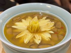 八功德水松茸汤-福慧慈缘素食餐厅(王府井店)