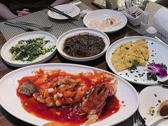 -BLU 全日制餐厅(上海安曼纳卓悦酒店)
