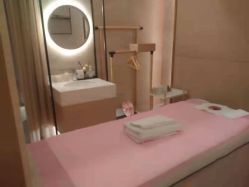 -苑苑vbeauty科技美容SPA