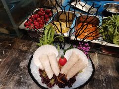 -湊湊火锅·茶憩(杭州湖滨银泰in77店)