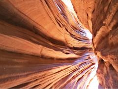 -波浪谷