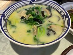 -眷江南之小蓝鲸(王府大街店)