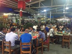 大堂-四川小胡子海鲜(丁村万人海鲜广场店)