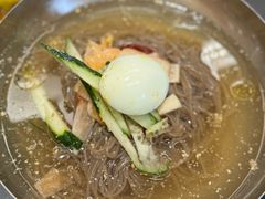 -许哥东北烧烤·铁丳烤串·宫后夹肉(繁花中心店)