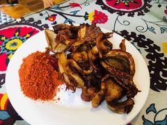 炸菌子-勺子米线·云南传统小吃市集(四方街店)