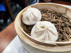 -老西白点心店