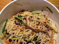 鸡丝凉米线-云海肴云南菜·蒸汽石锅鱼(北京良乡华冠店)