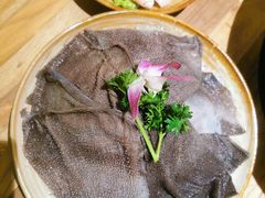 -白乐天毛肚火锅馆(解放碑店)
