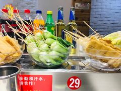 -百品聚旋转火锅(万德庄店)
