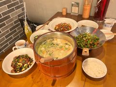 -老湖南·河鱼一锅鲜(兆禾里店)