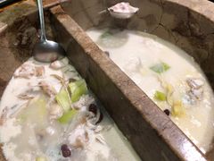 -滇香肴·云南菜蒸汽石锅鱼(云南北路店)