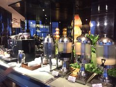 -唐拉雅秀酒店-西锦汇空中BBQ·思创餐厅