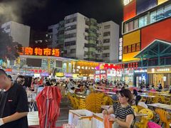 -大头虾越式风味餐厅(光明广场店)