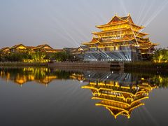 -开封市鼓楼广场(宋都皇城旅游度假区)