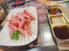 -黑牛の場烤肉(摩天活力城店)