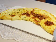 月亮牛肉披萨-伊斯坦布尔土耳其清真咖啡餐厅