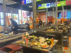 -哈哈碳都·牛肋条无限自助烤肉(台江万达店)