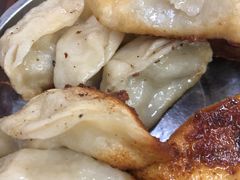 -黄阿姨锅贴大王(万航渡路店)