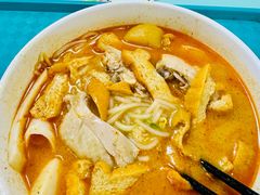 -亚王咖喱鸡米粉面