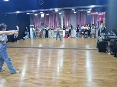 -零下舞度·街舞连锁机构(直沽校区)