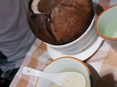 原只椰子炖乌鸡-珍味汤馆·潮汕家乡菜(保利文化广场店)