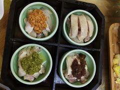 -琼大师东方烤乳猪(亚特兰蒂斯店)
