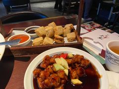 干炸臭豆腐-上名堂·鱼头好吃(体育场路店)