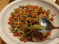 -俏湖兰·辣椒炒个肉(海沧店)