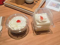 -红宝石·鲜奶小方·海派西点房(莘庄龙之梦店)