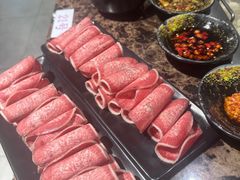 -牛里牛气· 榴莲海鲜鲜牛肉自助火锅·烤肉(横岗店)
