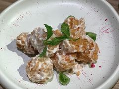 宫保虾球-小大董·烤鸭(凤凰汇店)