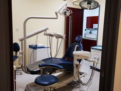 -瑞尔齿科(颐堤港诊所)