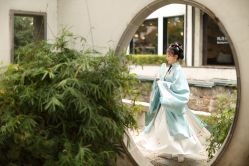 -一揽芳华汉服旗袍体验馆(拙政园店)