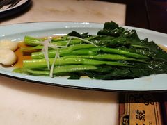 油淋脆菜心-绿茶餐厅(深圳龙华天虹购物中心店)