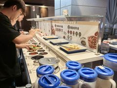 -海底捞火锅鲜切牛肉主题店(长寿路店)