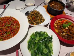 -千百味红餐厅·江西菜(绿地双子塔店)