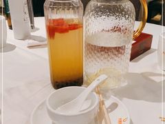 -大鸭梨烤鸭店(光彩店)
