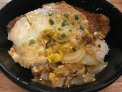 -玛格萝妮(汇智国际商业中心店)