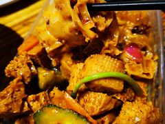 -聚合鑫东北熏酱熟食麻辣面(长阳店)