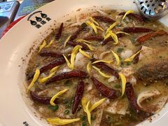 -渔语鱼新川菜Bistro(万象天地店)