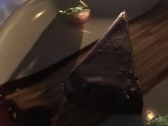 -MARU玛露音乐餐厅(大学路店)