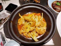 番茄焖有机花菜-维园悦谱·海派家常菜(乌鲁木齐南路店)