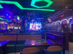 -路边边.炒菜烧烤.音乐餐厅(良乡长虹店)