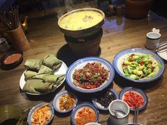 -印象鲵宴·张家界地标美食名片(溪布街店)