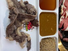 -牛鲜盛齐齐哈尔烤肉(曹路店)